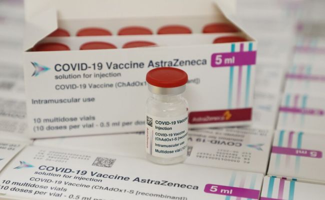 Таиланд отложил вакцинацию препаратом AstraZeneca из-за возможных рисков