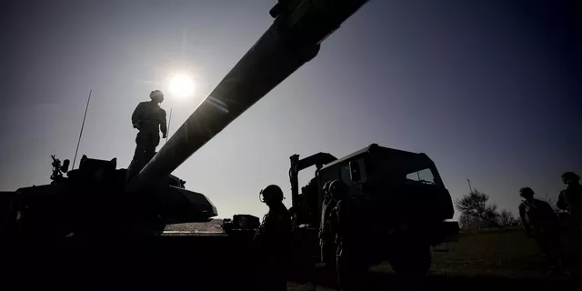 Le Monde: Франция переводит автопром на военные рельсы Le Monde: Франция переводит автопром на военные рельсы