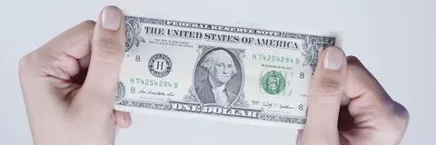 "Пирамида из 13 ступеней". Что скрывают таинственные символы на долларах? "Пирамида из 13 ступеней". Что скрывают таинственные символы на долларах?