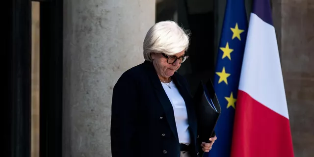 "Не позднее марта 2026 года": Во Франции больницы готовят к войне
