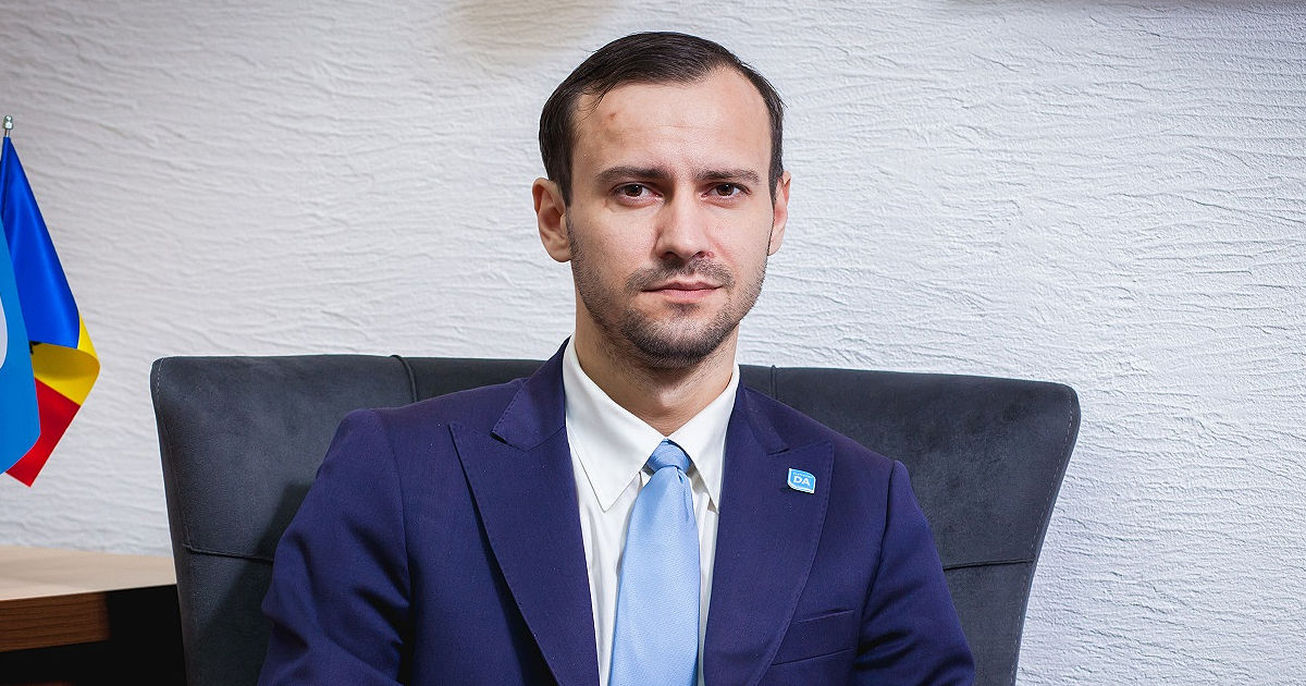 "Акт коррупции": оппозиционный политик о единовременном пособии пенсионерам