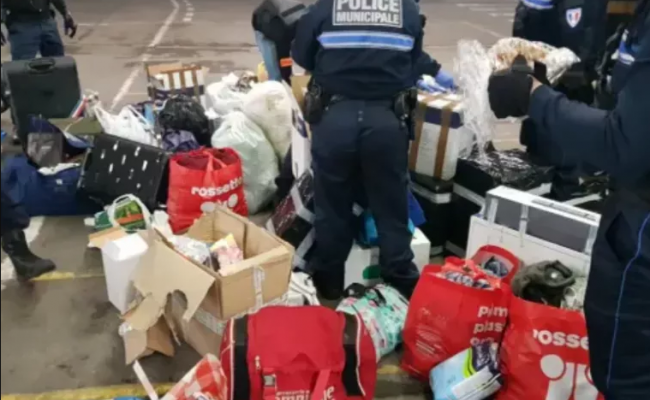 Полиция Франции оставила молдавскую диаспору без новогоднего стола