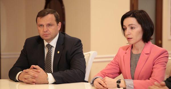 Молдавская оппозиция не рискнет рейтингом перед выборами, считают эксперты