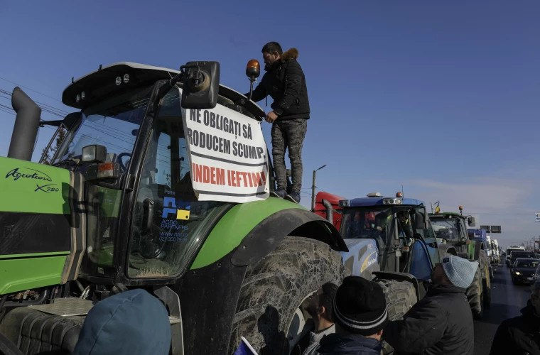 Фермеры Молдовы массово протестуют на национальных трассах