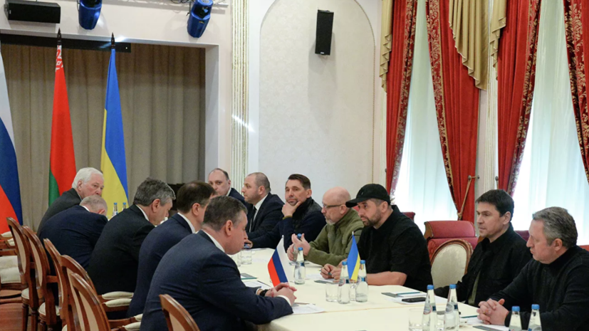 Второй раунд переговоров делегаций из России и Украины начался в Белоруссии Второй раунд переговоров делегаций из России и Украины начался в Белоруссии