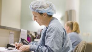 Больница в Молдавии извинилась за то, что врач унизил пациентку за русский язык