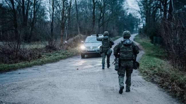 Поляки начали получать письма из Минобороны об изъятии внедорожников Поляки начали получать письма из Минобороны об изъятии внедорожников