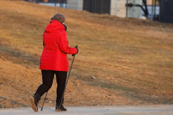 Десять тысяч шагов в день помогут восстановиться после зимы