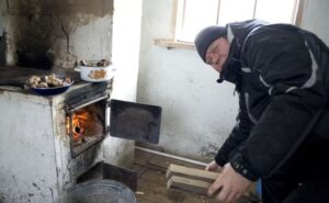 Moldovagaz советует запасаться дровами — в республике газовый кризис