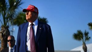 Инсайдер сообщил, что президент Трамп собирается подтвердить существование инопланетян