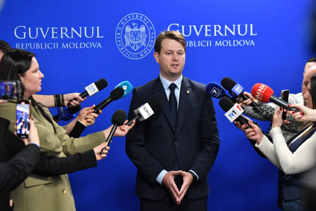 Налоговая реформа: Цель молдавских властей незаметно залезть гражданам в карман, чтобы вытащить оттуда кошелек