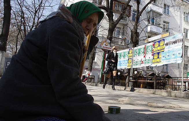 За четыре года жизнь в Молдове подорожала вдвое, народ теряет деньги, даже не прикасаясь к ним За четыре года жизнь в Молдове подорожала вдвое, народ теряет деньги, даже не прикасаясь к ним
