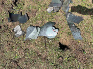 На юге Молдовы после мощного взрыва обнаружены фрагменты боевого беспилотника На юге Молдовы после мощного взрыва обнаружены фрагменты боевого беспилотника