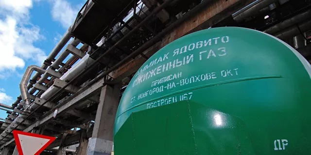 Франция в ужасе: санкции поставили под вопрос импорт удобрений из России, без которых ей не прокормиться (BFM TV) Франция в ужасе: санкции поставили под вопрос импорт удобрений из России, без которых ей не прокормиться (BFM TV)