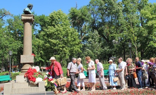В Кишиневе отмечают день рождения Пушкина и День русского языка