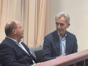 Молдавские прокуроры потребовали до 6 лет тюрьмы для бывшего премьера и министра по делу о концессии аэропорта Молдавские прокуроры потребовали до 6 лет тюрьмы для бывшего премьера и министра по делу о концессии аэропорта