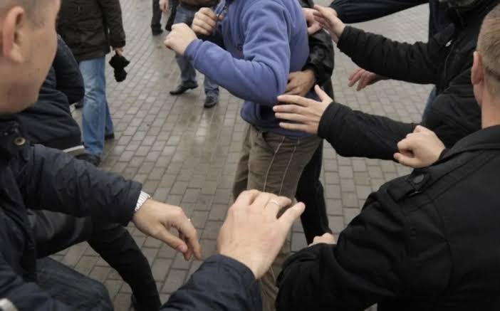 Жестокое убийство в молдавских Бельцах: мужчине нанесли 47 ран во время спора о войне на Украине Жестокое убийство в молдавских Бельцах: мужчине нанесли 47 ран во время спора о войне на Украине