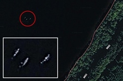 На снимке Google Earth под поверхностью озера Лох-Несс видны загадочные фигуры