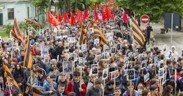 В День победы 9 Мая в Кишинёве пройдут Марш Памяти и “Бессмертный полк” В День победы 9 Мая в Кишинёве пройдут Марш Памяти и “Бессмертный полк”