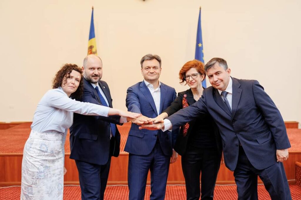 Куда уходят деньги компании FEE Nord?