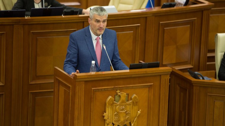 Сегодня оппозиционные партии блока ACUM решат судьбу вотума недоверия правительству Иона Кику