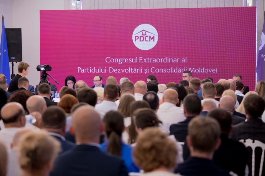 "Cкладывается реальное намерение режима ограничить конституционное право на свободу мнений и их выражения" - Партия Развития и Объединения Молдовы "Cкладывается реальное намерение режима ограничить конституционное право на свободу мнений и их выражения" - Партия Развития и Объединения Молдовы