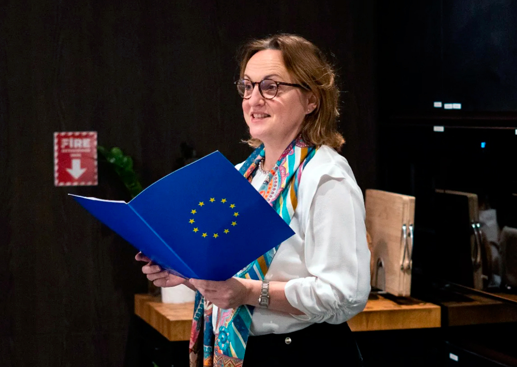 Судьбу вступления Молдовы в ЕС решит Приднестровье, следует из заявлений посла ЕС Ивоны Пьорко Судьбу вступления Молдовы в ЕС решит Приднестровье, следует из заявлений посла ЕС Ивоны Пьорко