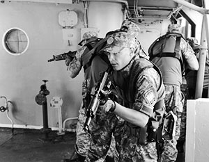 НАТО создает на Украине плацдарм для давления на Россию НАТО создает на Украине плацдарм для давления на Россию