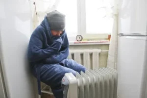 До того, как "вражеский" дрон упадет на голову бедного молдаванина, он может замерзнуть До того, как "вражеский" дрон упадет на голову бедного молдаванина, он может замерзнуть