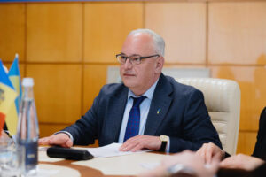 Киев разворачивает Приднестровье к Молдавии