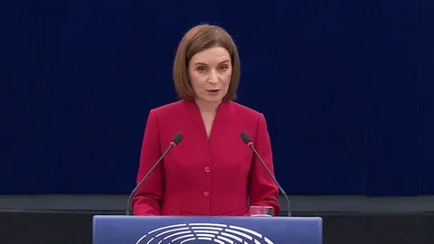 Санду предложила ЕС использовать опыт Молдовы в борьбе с Россией