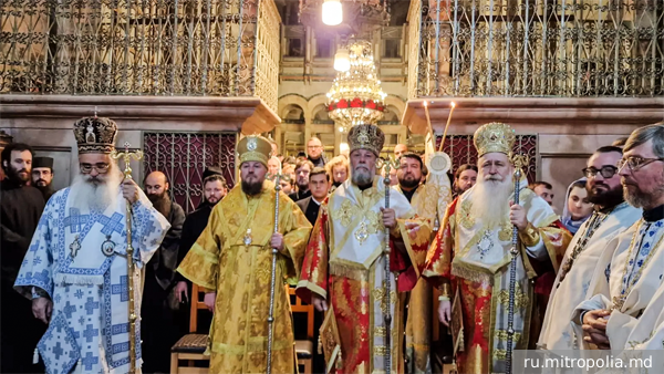 Румыния готовится поглотить Молдавскую православную церковь