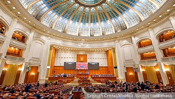 Парламент Румынии одобрил законопроект об объединении с Молдавией - Agerpres