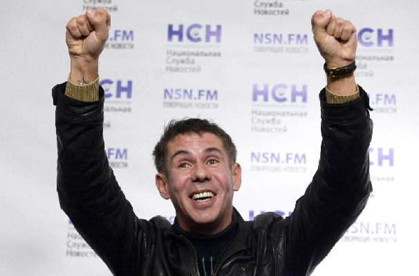 "После спектакля с Паниным Кишинев придется отмывать святой водой": молдаване в соцсетях обсуждают запланированный спектакль